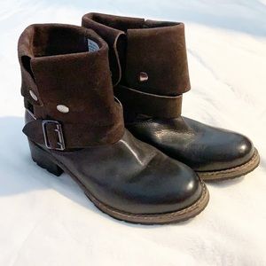 Clarks brown leather Volara Sky Boot, size 7